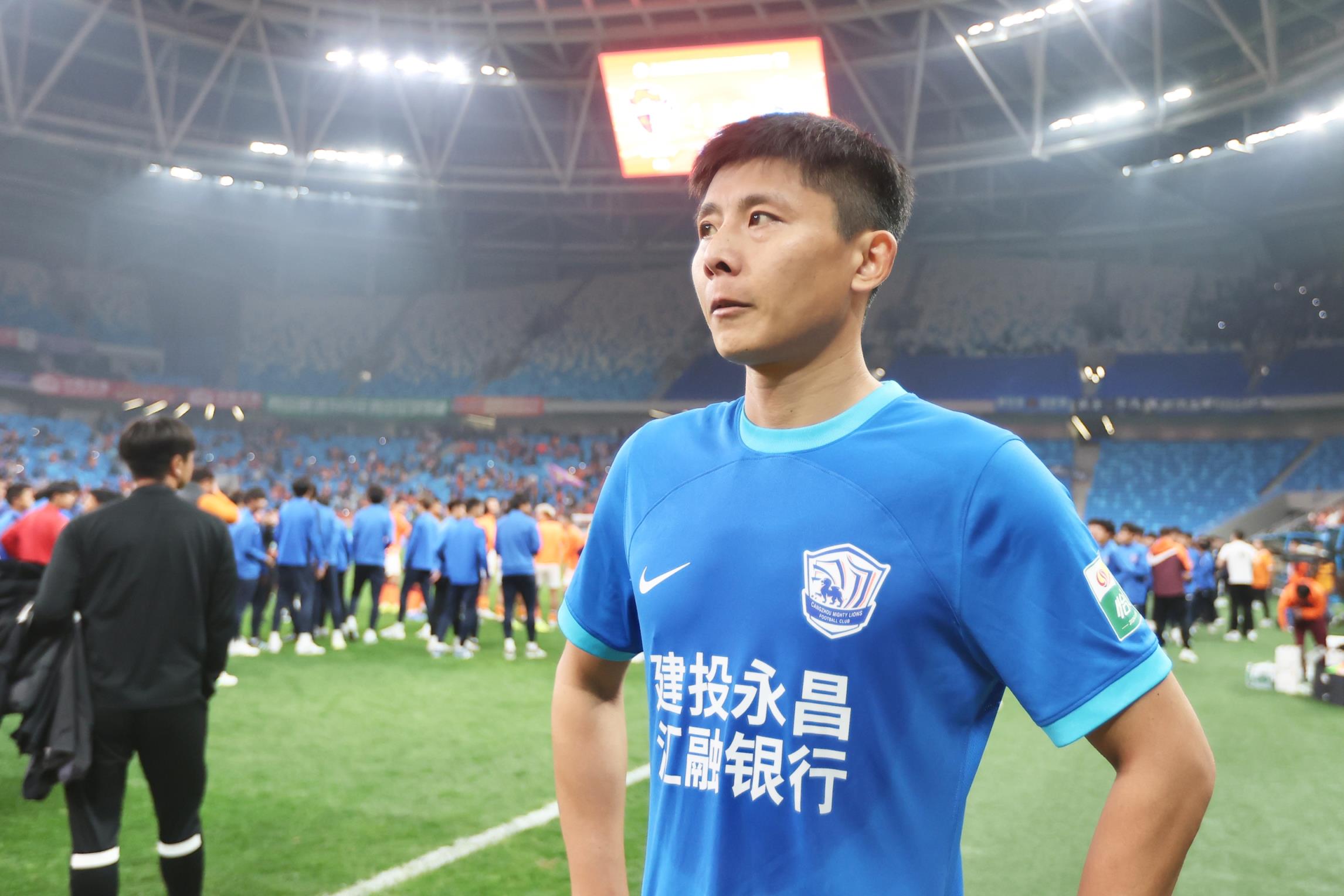 今天第5個！鄭凱木質(zhì)疑滄州：連續(xù)四年欠球員工資，還能過準(zhǔn)入？